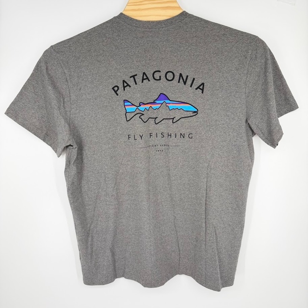 Patagonia Framed Fitz Roy Trout Responsibili-Tee Shirt XXL Gray Fly Fishing Gorp